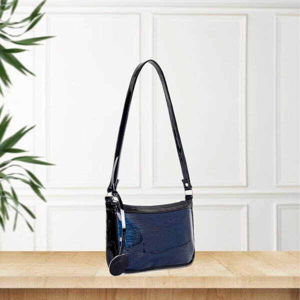 VASKA blue shimmer baguette