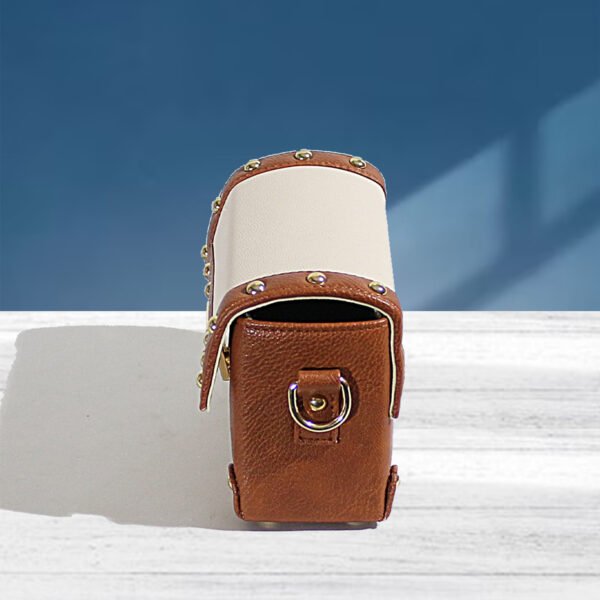 VASKA cream and tan sling box - Image 4