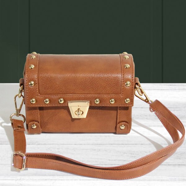 VASKA tan studded sling box